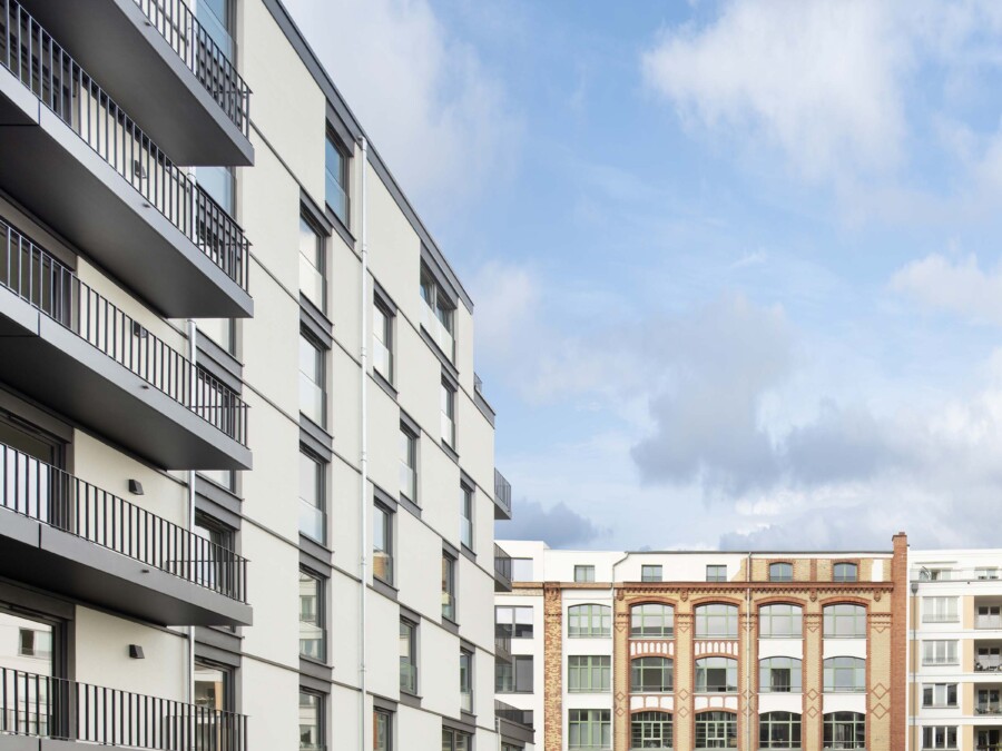 Blick auf Bauteil C und B der Schreibfederhöfe in Berlin