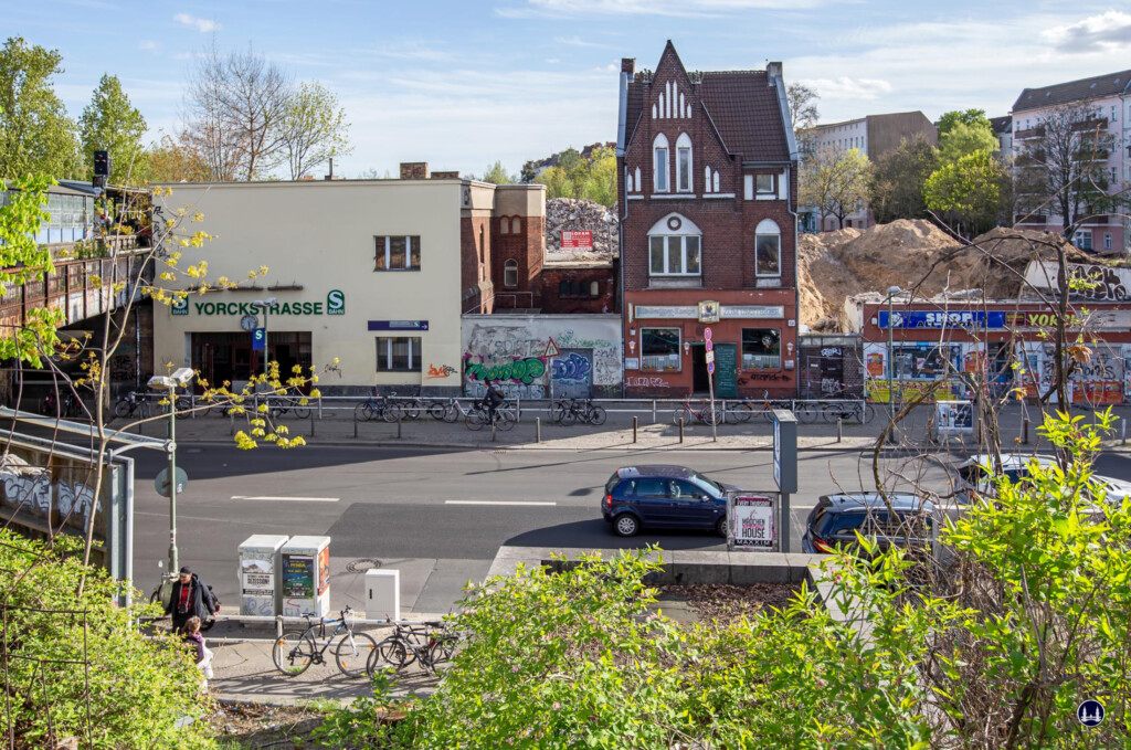 Gebäudeensemble an der Yorckstraße. Die Erdarbeiten für die Quartiersentwicklung „Neu-Schöneberg“ haben begonnen.