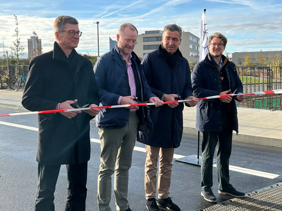 Eröffnungsfeier zur Verkehrsanbindung des Löwitz Quartiers in Leipzig