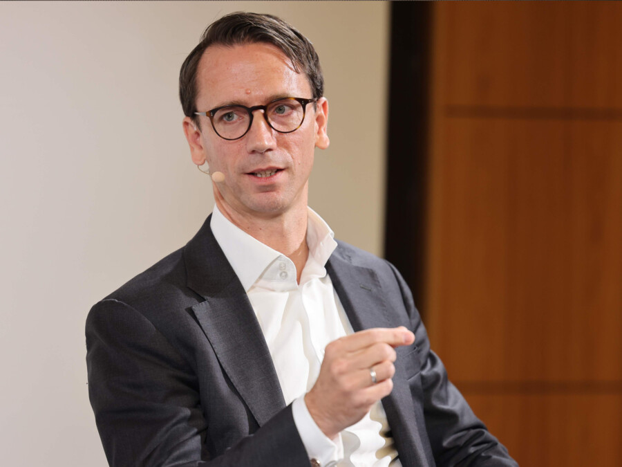 Nikolas Jorzick auf der FondsForum-Konferenz 2025