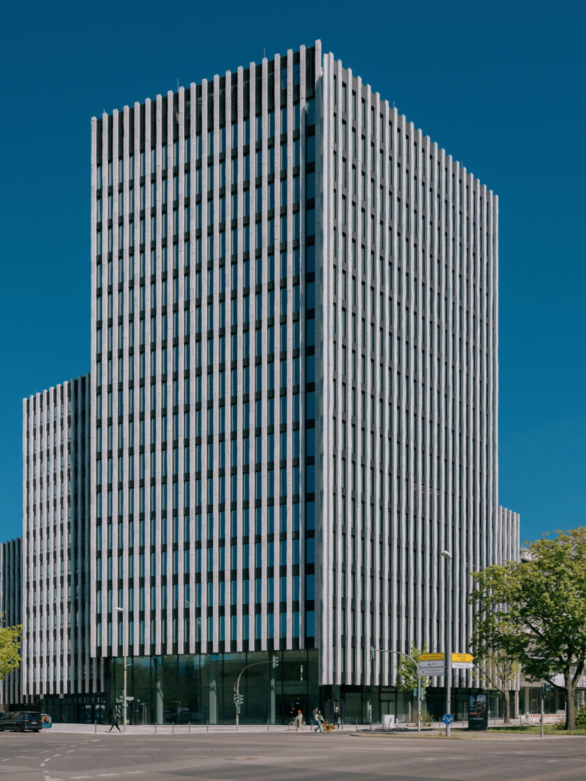 Eckansicht vom Berliner John Jahr Haus